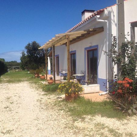 Quintinha Mojud Bed & Breakfast Rogil Exterior photo